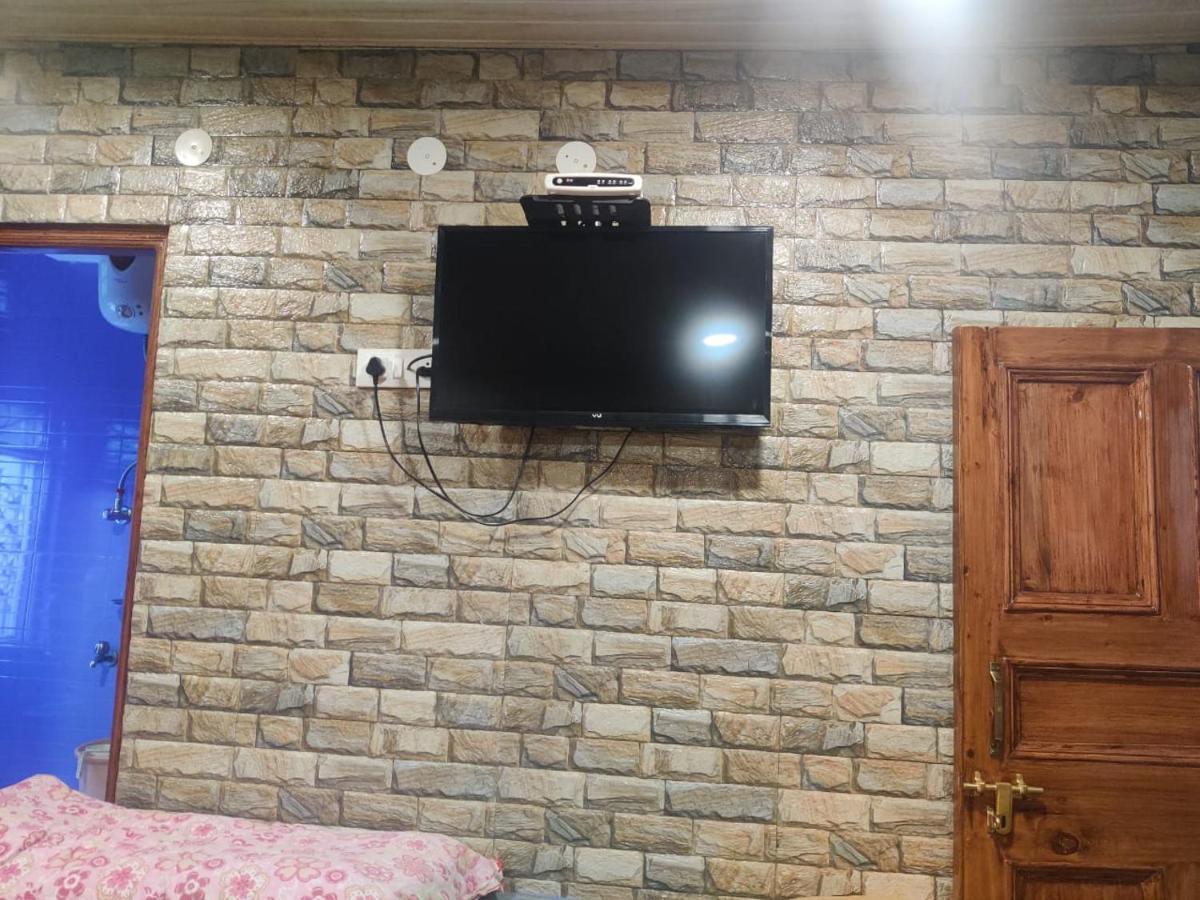 Mehdudia Guest House Shimla Ngoại thất bức ảnh