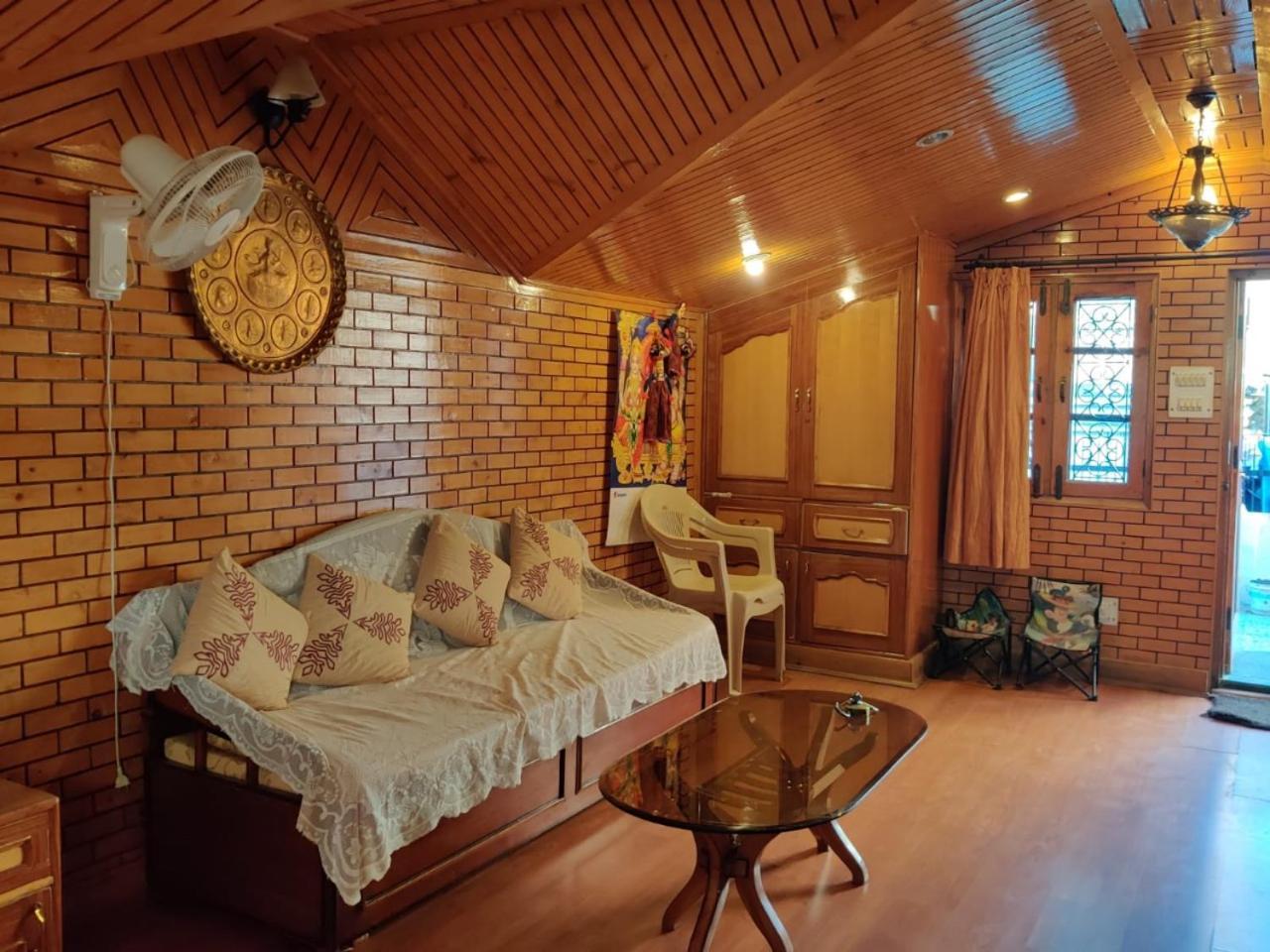 Mehdudia Guest House Shimla Ngoại thất bức ảnh